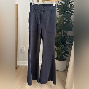 Free people Stylish Navy Flared Pants